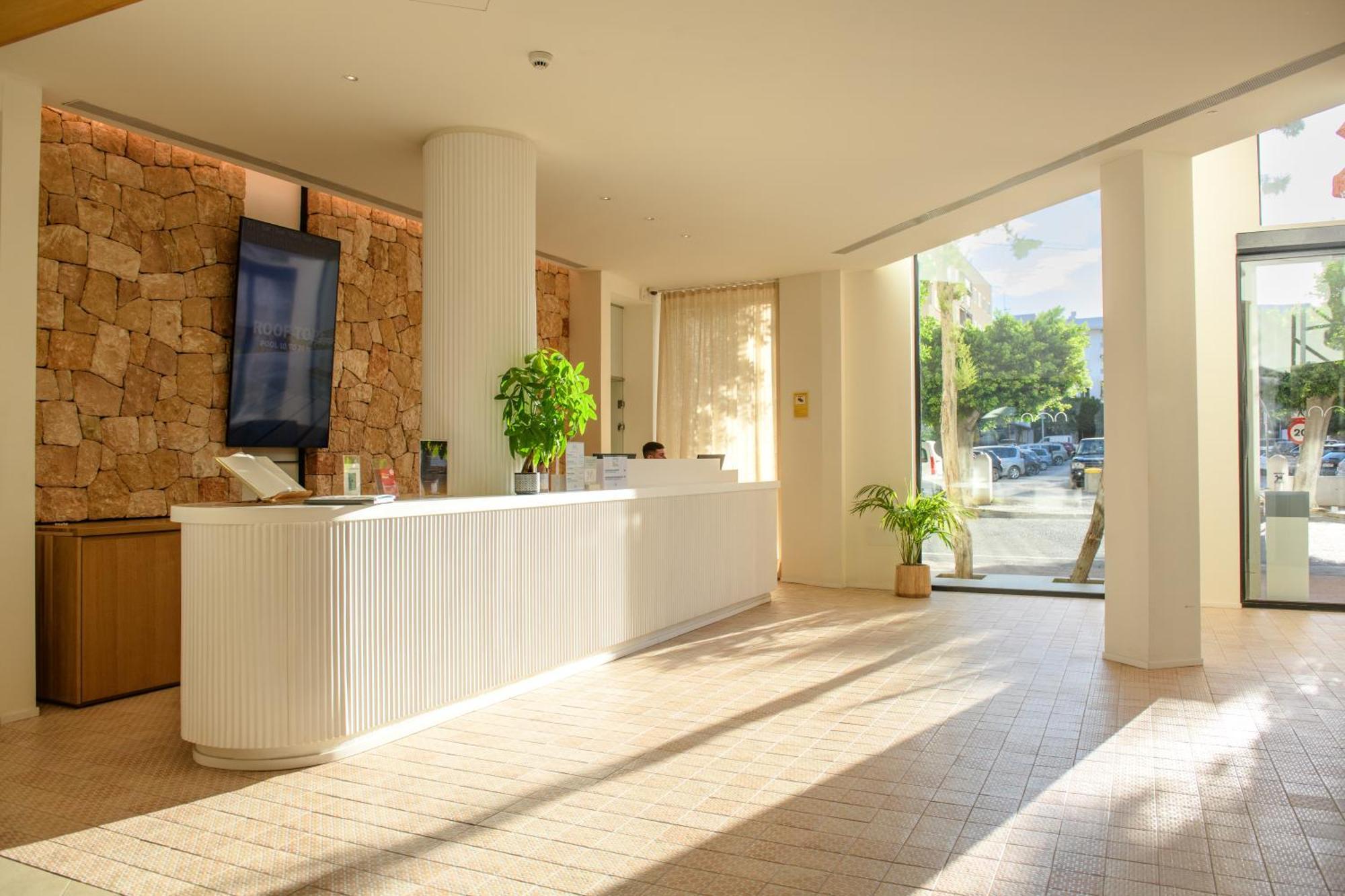 Hotel & Spa Blau Parc Sant Antoni de Portmany Екстериор снимка